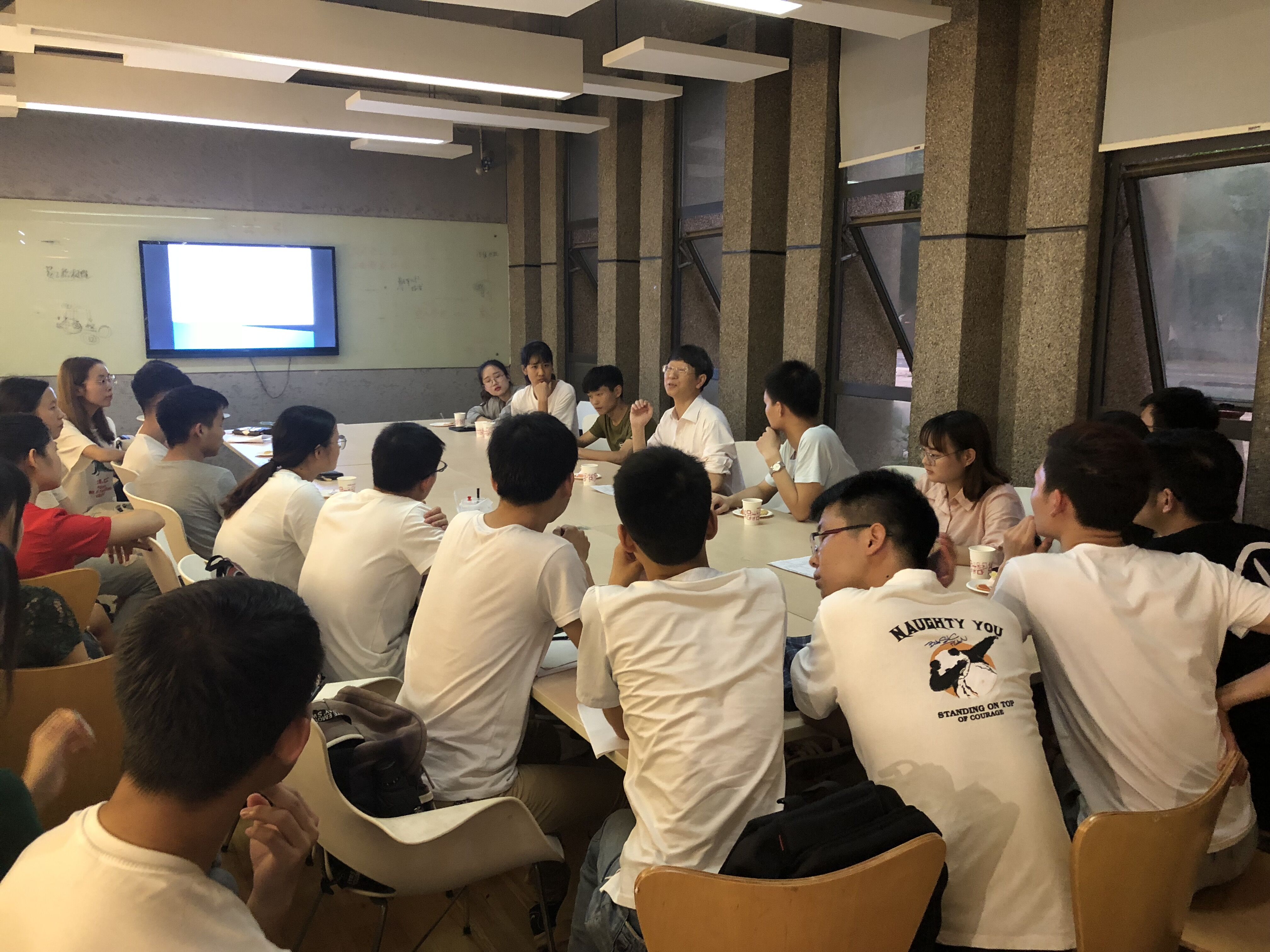 m1526914011356015.jpg m1526914011356015.jpg